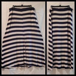 Soho Navy and White Striped Maxi Skirt L